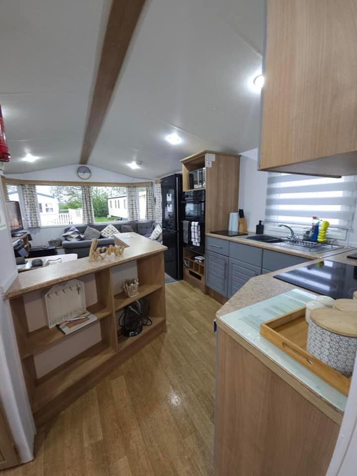 Tattershall Lakes Hot Tub Lodge Breaks Eksteriør billede
